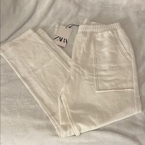Zara women’s White sweat Pants